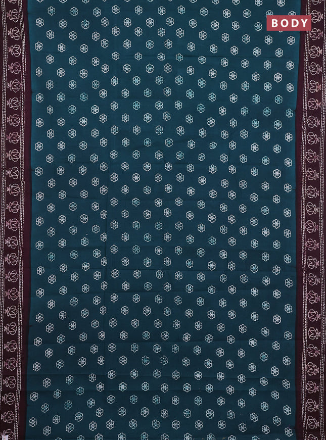 Sungudi cotton saree peacock green and wine shade with allover batik butta prints and printed border