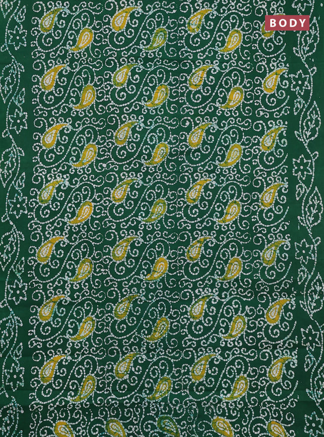 Sungudi cotton saree green with allover batik prints and printed border