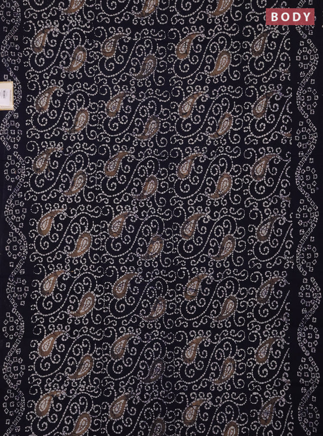 Sungudi cotton saree navy blue with allover batik prints and printed border