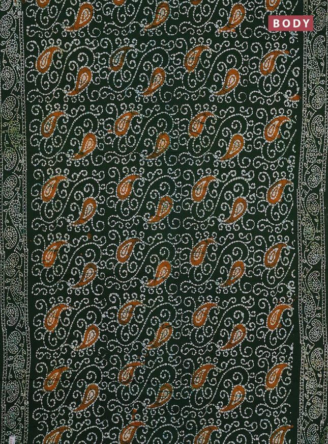 Sungudi cotton saree green with allover batik prints and printed border