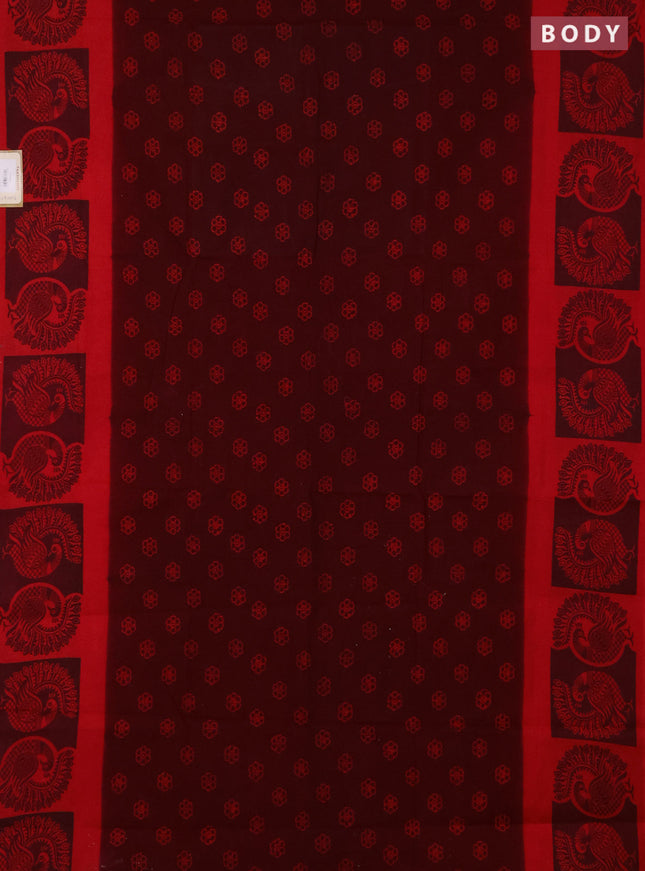 Sungudi cotton saree maroon and red with allover batik butta prints and printed border