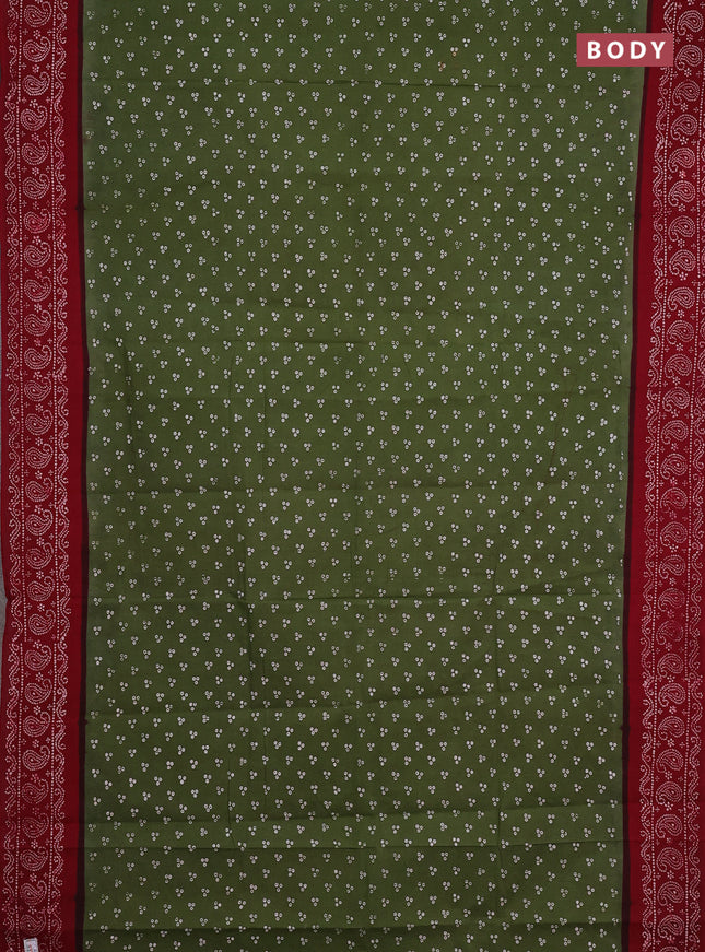 Sungudi cotton saree green and maroon with allover batik butta prints and printed border