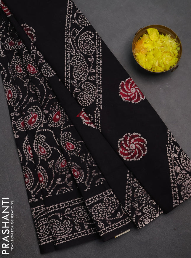 Sungudi cotton saree deep jamun with allover batik prints and printed border