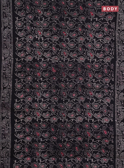 Sungudi cotton saree deep jamun with allover batik prints and printed border