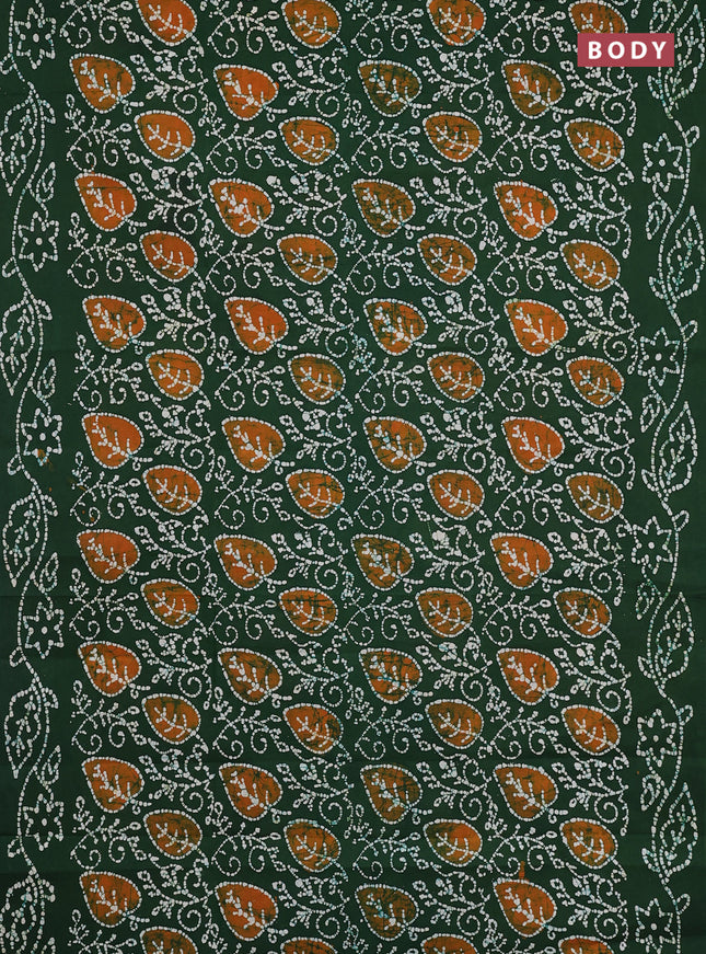 Sungudi cotton saree green with allover batik prints and printed border