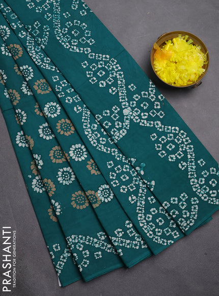 Sungudi cotton saree teal green with batik butta prints and printed border