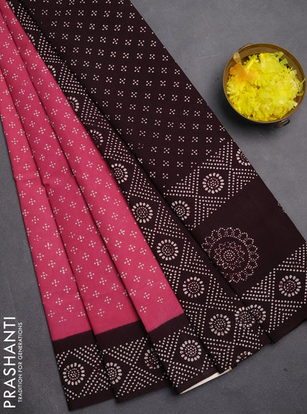Sungudi cotton saree pink and coffee brown with allover batik butta prints and printed border