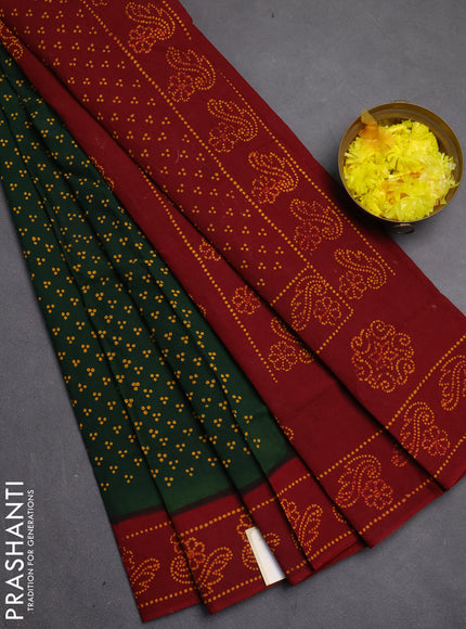 Sungudi cotton saree green and maroon with allover batik butta prints and printed border