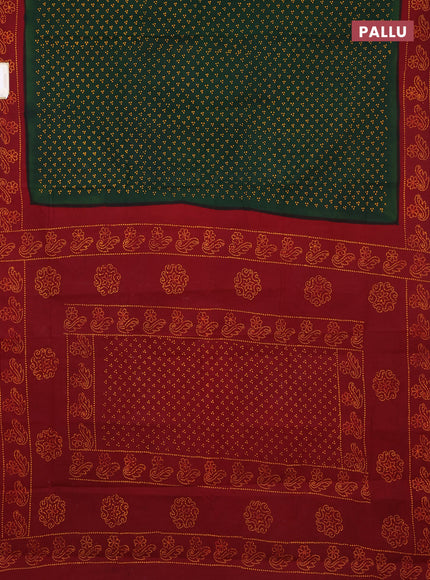 Sungudi cotton saree green and maroon with allover batik butta prints and printed border