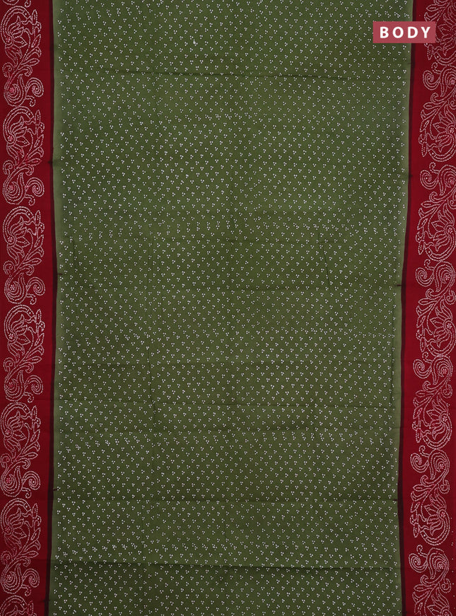 Sungudi cotton saree green shade and maroon with allover batik butta prints and printed border