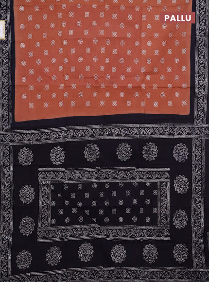 Sungudi cotton saree brown and black with allover batik butta prints and printed border