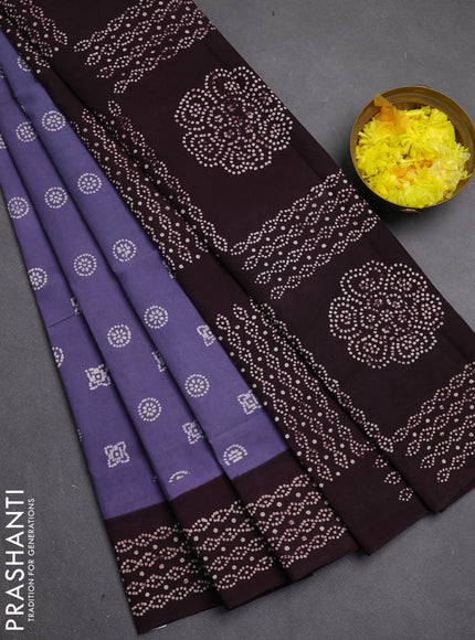 Sungudi cotton saree light pastel purpel and coffee brown with allover batik butta prints and printed border