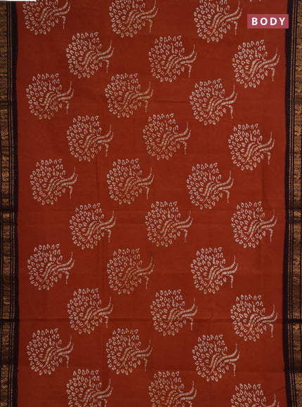 Sungudi cotton saree brown and coffee brown with allover batik butta prints and zari woven border