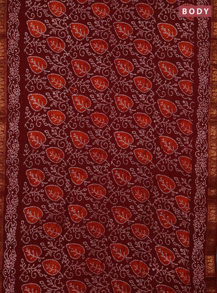 Sungudi cotton saree maroon with allover batik prints and zari woven printed border