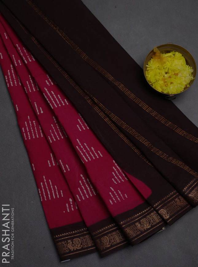 Sungudi cotton saree pink and dark coffee brown with allover batik butta prints and zari woven border