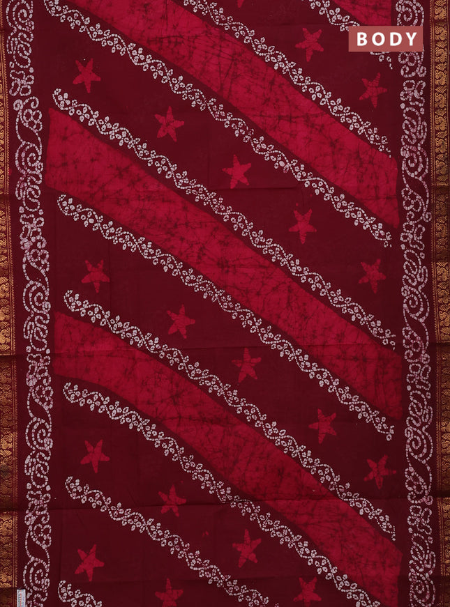 Sungudi cotton saree maroon with allover batik prints and zari woven border