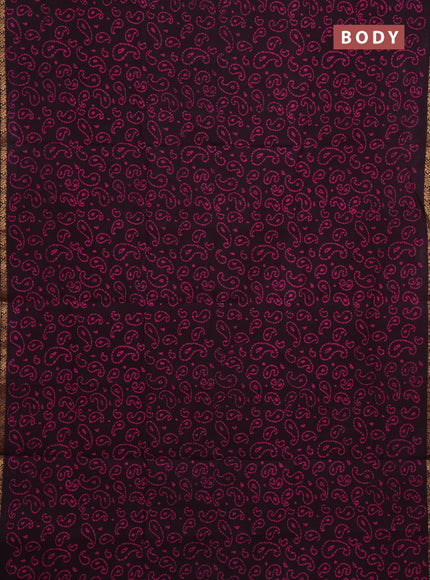 Sungudi cotton saree deep wine with allover batik butta prints and zari woven border