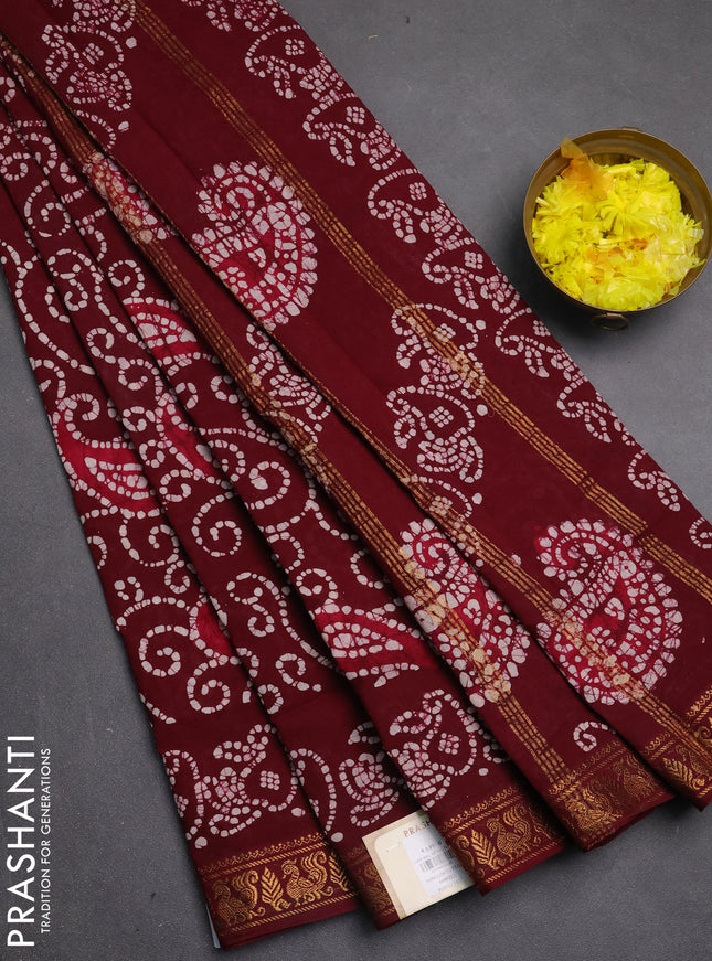 Sungudi cotton saree maroon shade with allover batik prints and zari woven printed border