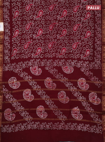 Sungudi cotton saree maroon shade with allover batik prints and zari woven printed border