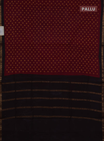 Sungudi cotton saree maroon and coffee brown with allover batik butta prints and zari woven border