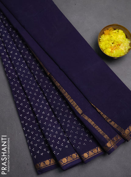 Sungudi cotton saree navy blue with allover batik butta prints and zari woven border