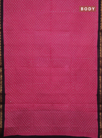 Sungudi cotton saree pink and deep wine with allover batik butta prints and zari woven border