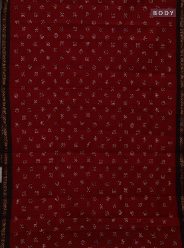 Sungudi cotton saree red and coffee brown with allover batik butta prints and zari woven border