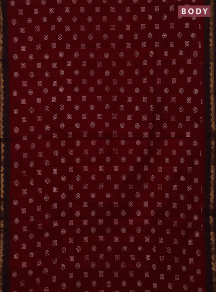 Sungudi cotton saree maroon with allover batik butta prints and zari woven border
