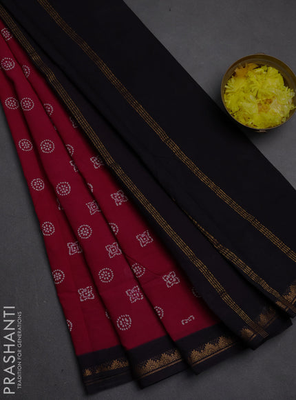 Sungudi cotton saree pink and deep jamun with allover batik butta prints and zari woven border