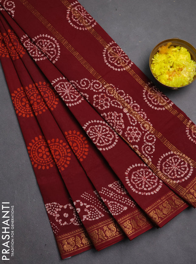 Sungudi cotton saree maroon with allover batik butta prints and zari woven printed border