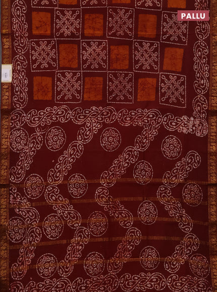 Sungudi cotton saree maroon with allover batik prints and zari woven printed border