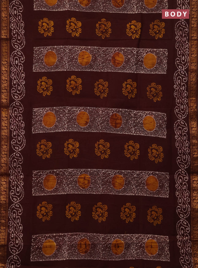 Sungudi cotton saree dark brown with allover batik butta prints and zari woven printed border