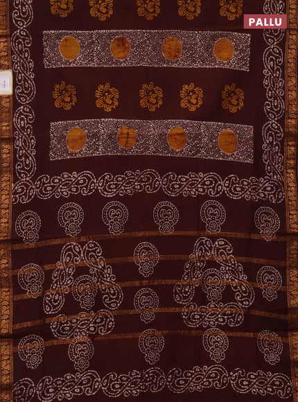 Sungudi cotton saree dark brown with allover batik butta prints and zari woven printed border