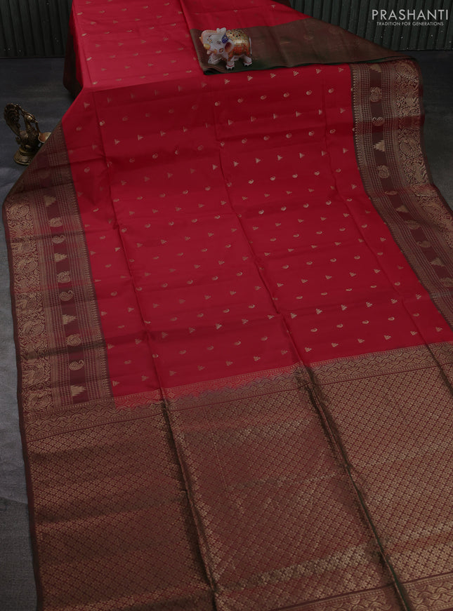 Kanchipuram soft silk saree red and manthulir green with allover zari woven buttas and long zari woven border