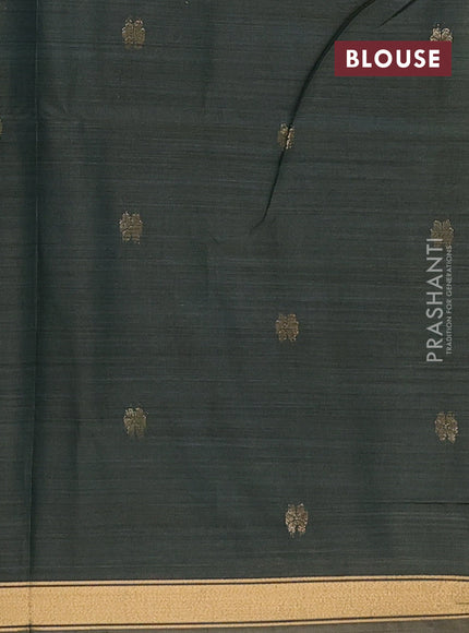 Jamdhani cotton saree pista green and bottle green with allover thread woven buttas and jamdhani pallu