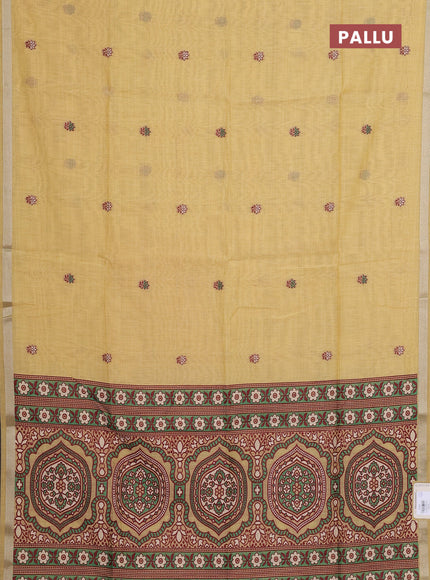 Jamdhani cotton saree pale yellow shade with allover thread woven buttas and jamdhani pallu