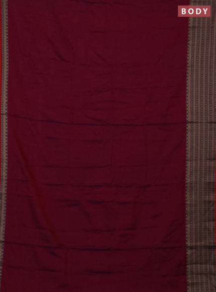 Narayanpet cotton saree magenta pink and maroon with plain body and thread woven border