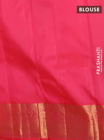Pure kanchipuram silk saree cream and peach pink with allover zari woven brocade weaves and rich zari woven korvai border