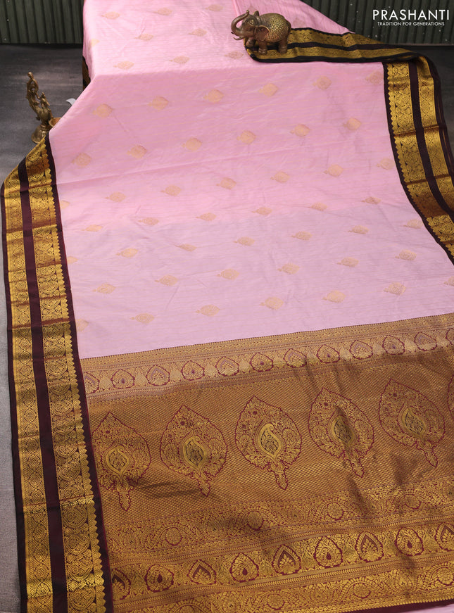 Semi kanchipuram silk saree peach pink and deep maroon with allover zari weaves & buttas and rettapet zari woven border