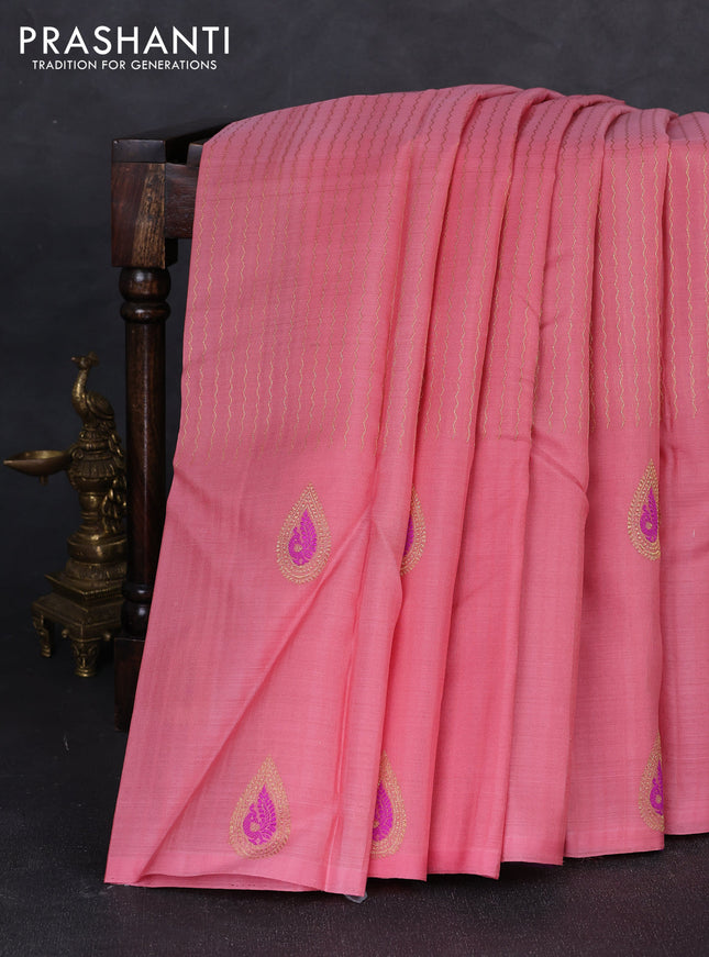 Kora kanchipuram silk saree peach pink and magenta pink with allover zari weaves pattern and long zari woven butta border