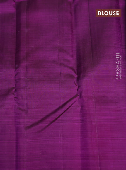 Kora kanchipuram silk saree peach pink and magenta pink with allover zari weaves pattern and long zari woven butta border