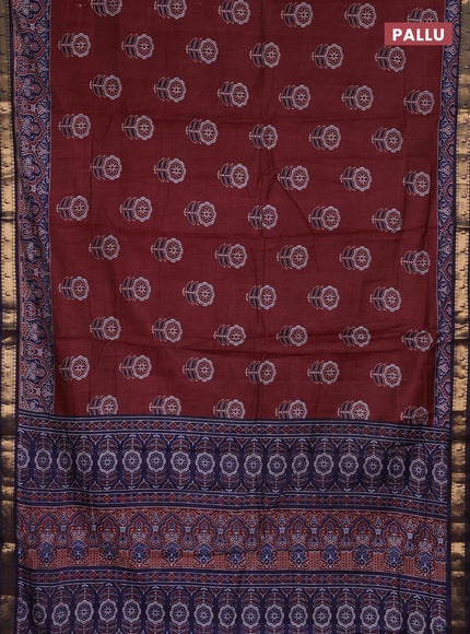 Semi maheshwari cotton saree maroon and navy blue with allover floral butta prints and zari woven muniya style border
