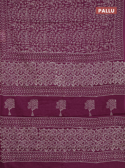 Jaipur cotton saree magenta pink with allover warli prints and printed border