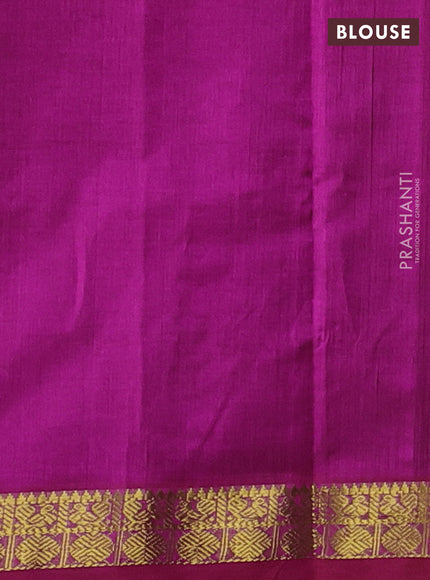 Silk cotton saree deep maroon and pink with plain body and zari woven border