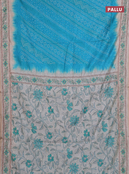 Semi linen saree cs blue and beige with allover bandhani prints and embroidery pallu & border