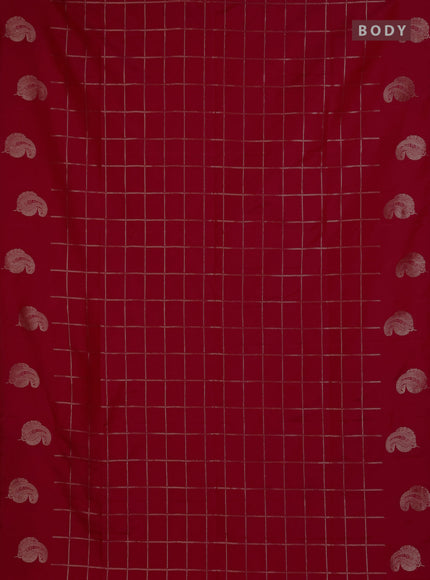 Semi soft silk saree tomato pink with allover zari woven checked pattern and paisley zari woven butta border