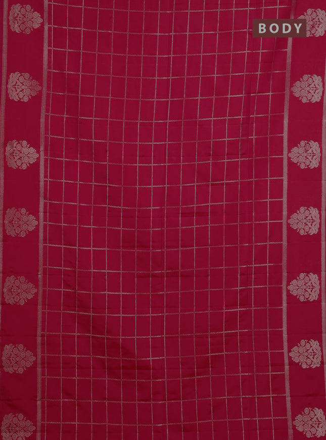Semi soft silk saree tomato pink with allover zari woven checked pattern and zari woven butta border