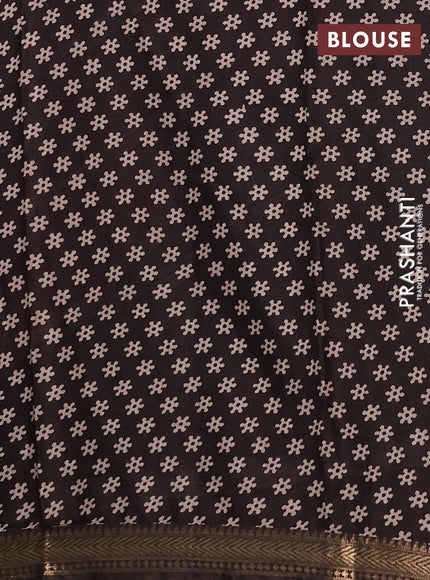 Semi maheshwari cotton saree maroon and black with allover butta prints and zari woven border