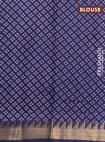 Semi maheshwari cotton saree green and navy blue with allover zigzag prints and zari woven border