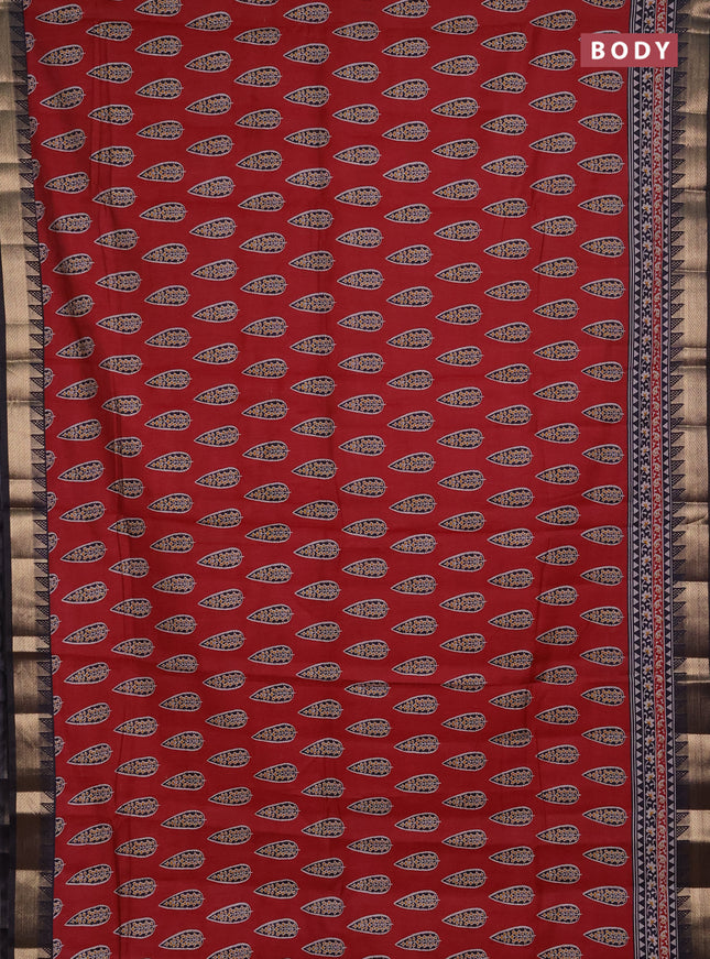 Semi maheshwari cotton saree maroon and navy blue with allover butta prints and zari woven border